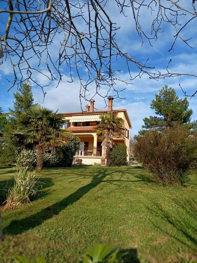 Hill Apartment Labin